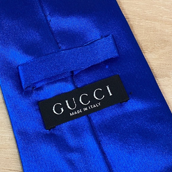 Gucci Royal Blue Silk Tie Italy Made Men's Classic Necktie - Picture 1 of 8